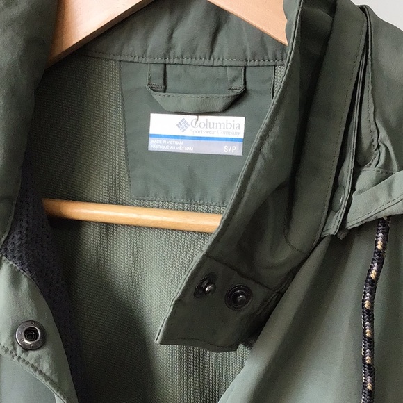 Colombia S khaki jacket - Picture 2 of 4